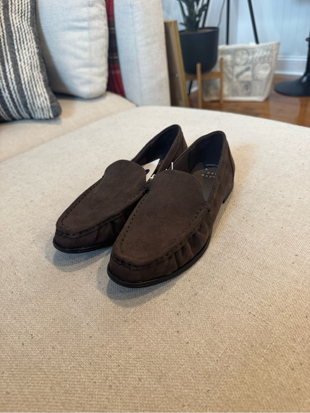 Women’s Rouched Loafers w/ Memory Foam, A New Day, Brown Faux Suede, Sz 6 NWT - Picture 2 of 8